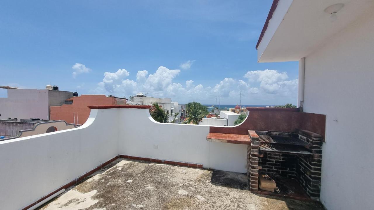 A Una Calle Del Ado 5Ta Avenida Playa del Carmen Exterior photo