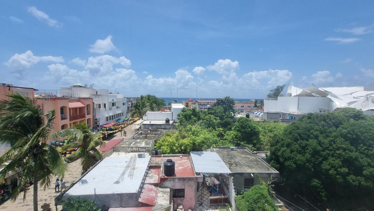 A Una Calle Del Ado 5Ta Avenida Playa del Carmen Exterior photo